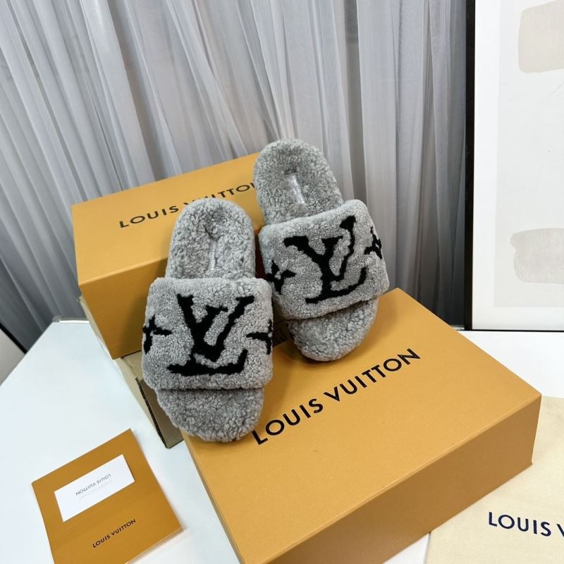 Louis Vuitton Slippers